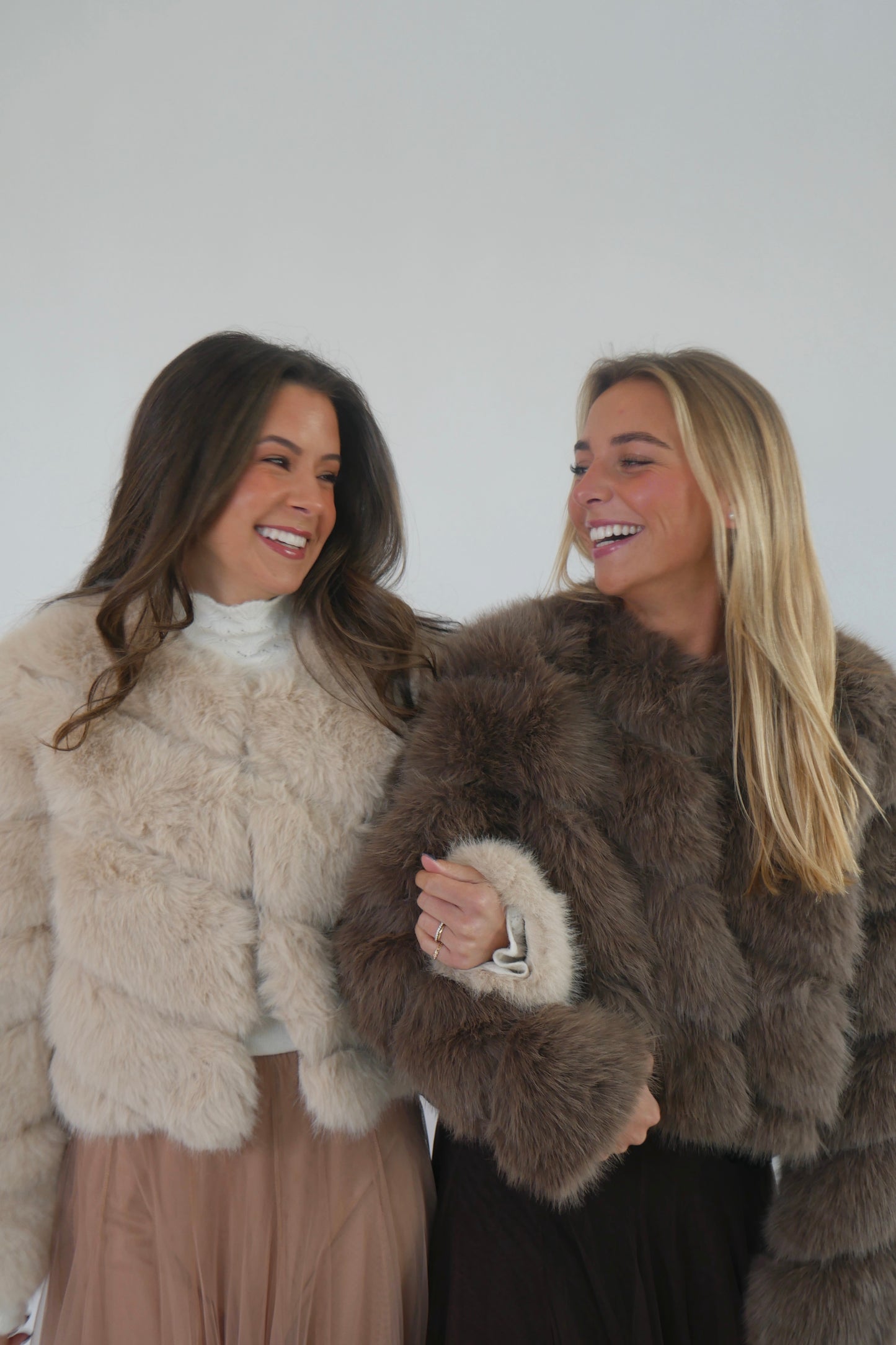 The Rowe Faux Fur Jacket - Beige