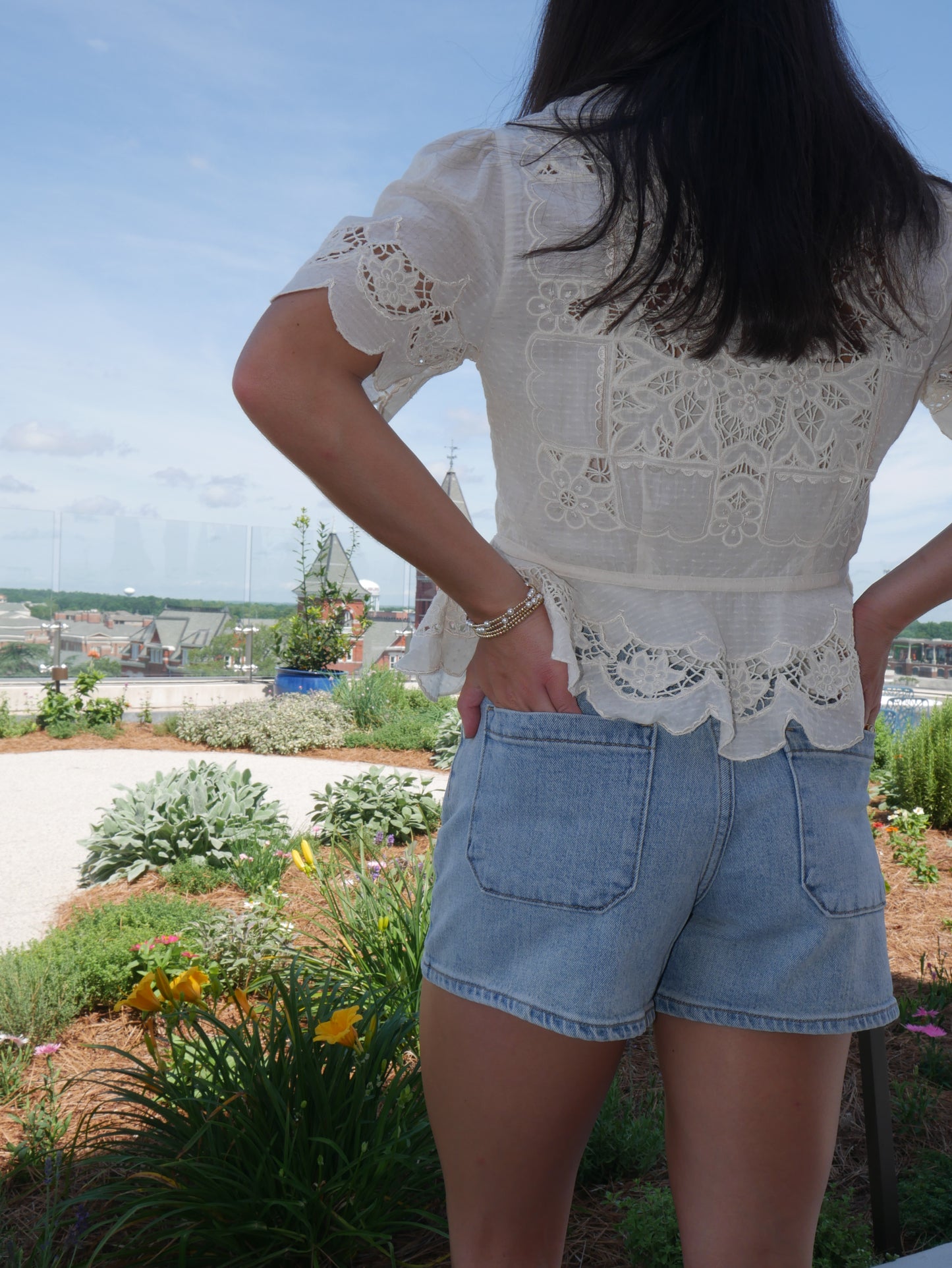 Light Washed Pocket Denim Shorts