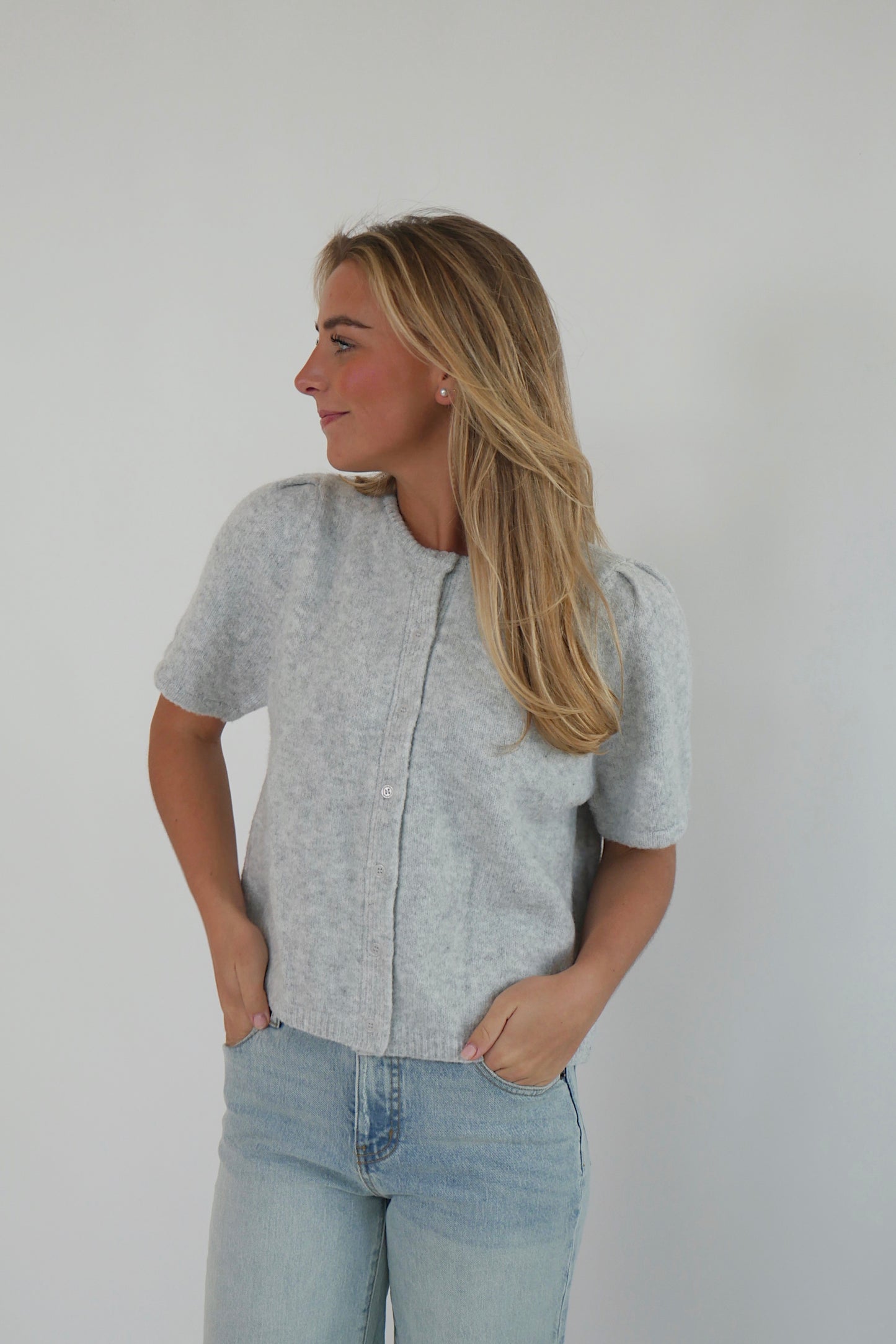 Short Sleeve Cardigan - Gray