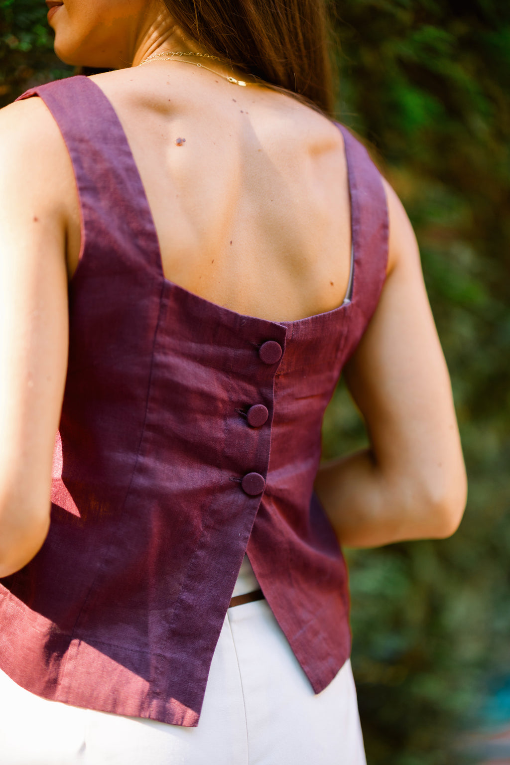 MEI LINEN TOP - DEEP MERLOT