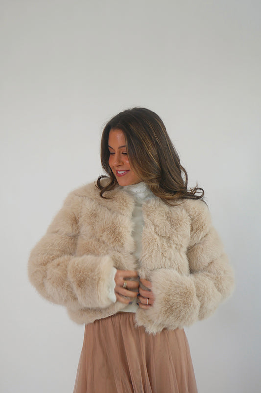 The Rowe Faux Fur Jacket - Beige