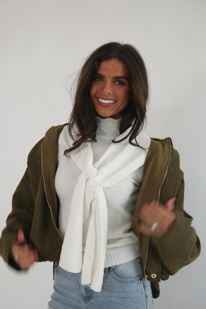 Knit Shawl/Scarf - White
