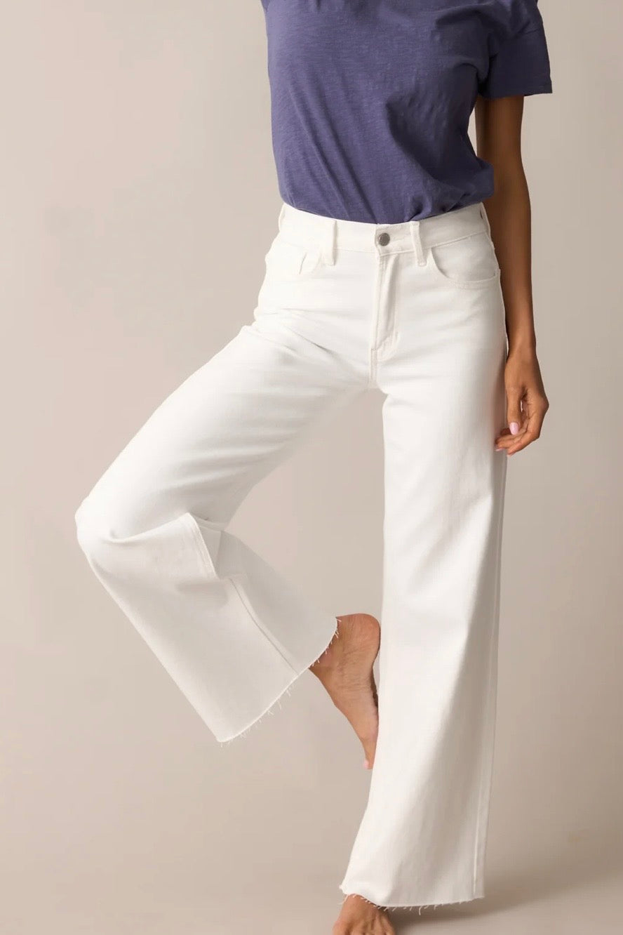 Slim Wide Leg Jean
