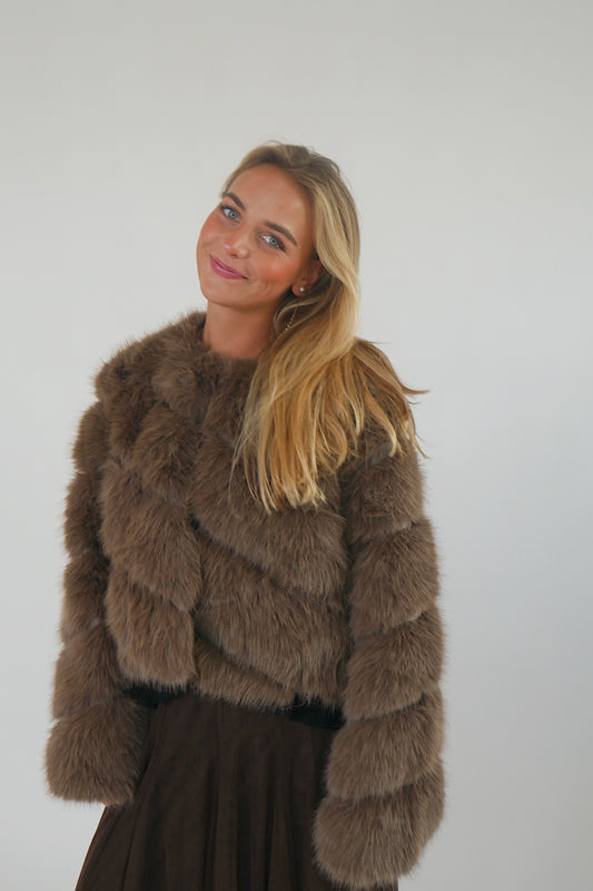 The Rowe Faux Fur Jacket - Brown