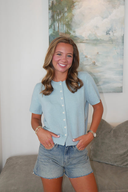 The Roxanne Cardigan - baby blue
