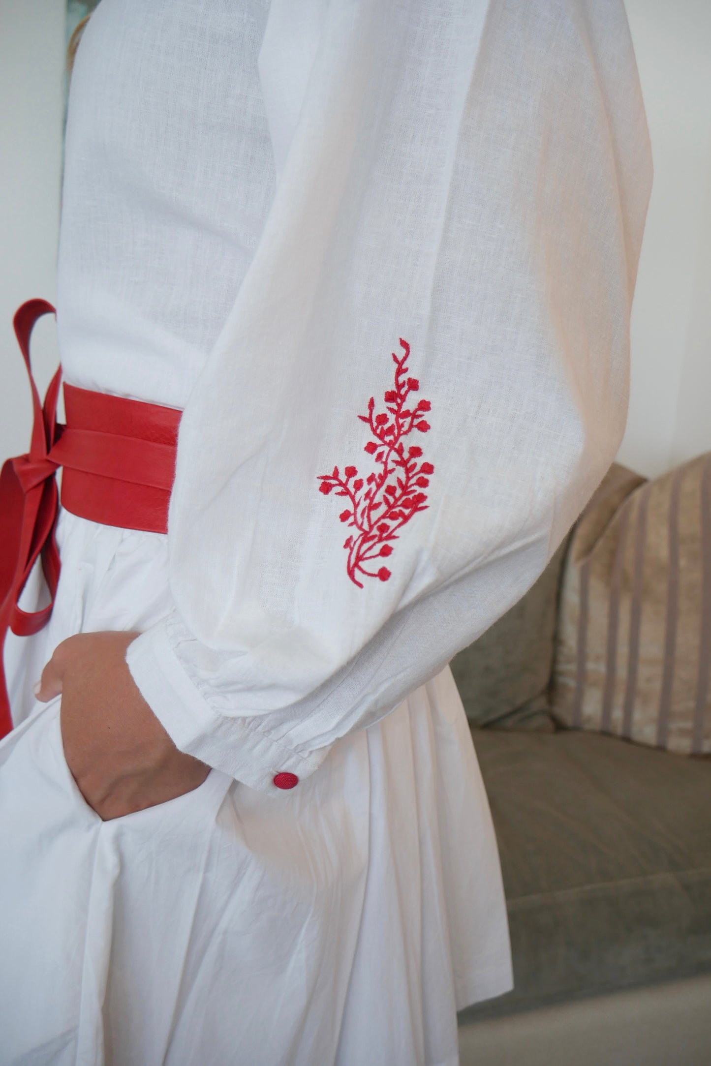Leonor Blouse - White & Red