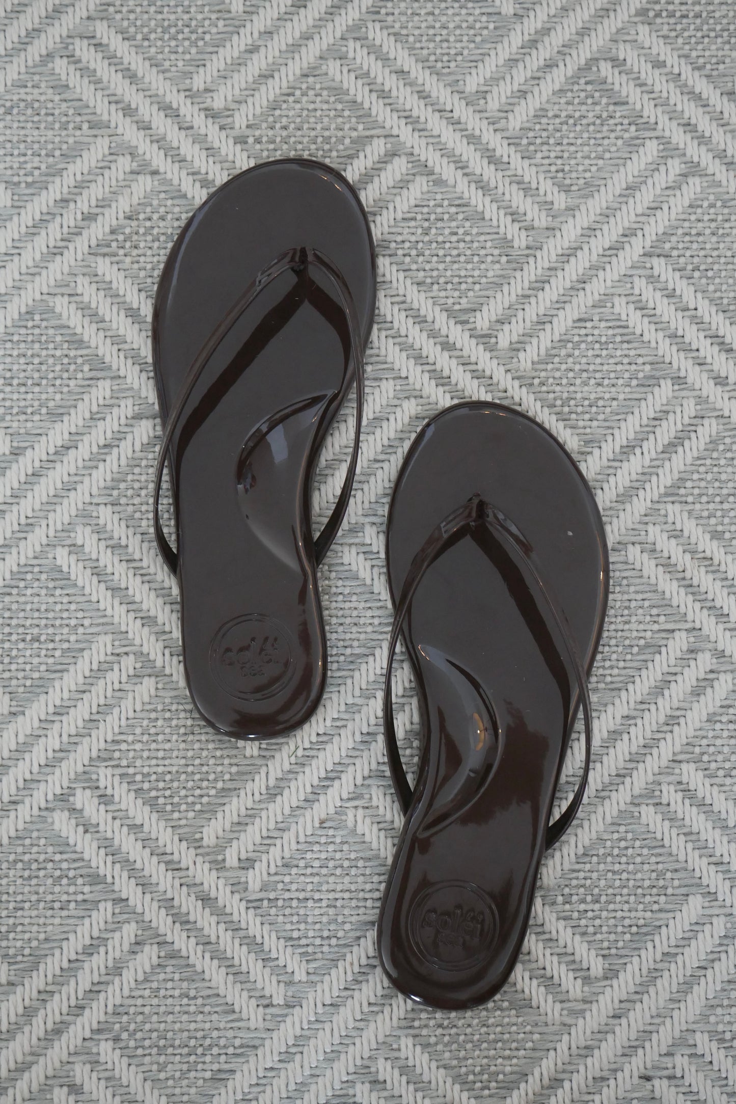 INDIE - CHOCOLATE PATENT SANDAL